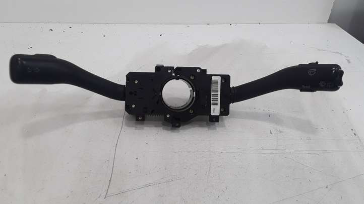 Volkswagen PASSAT B5.5 (2001 - 2005)  4BO953503H Ручка поворотов/ фонарей