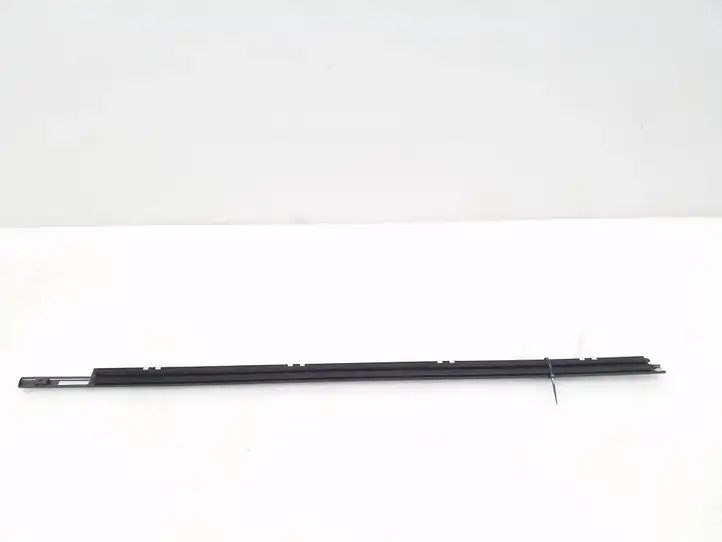 Nissan Qashqai (2006 - 2010) Молдинги задней двери — фото 2