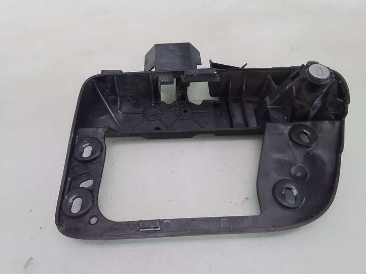 Peugeot 1007 (2005 - 2009)  9680119280 Кронштейн