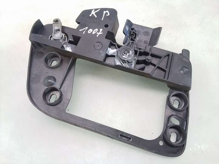 Peugeot 1007 (2005 - 2009)  9680119280 Кронштейн