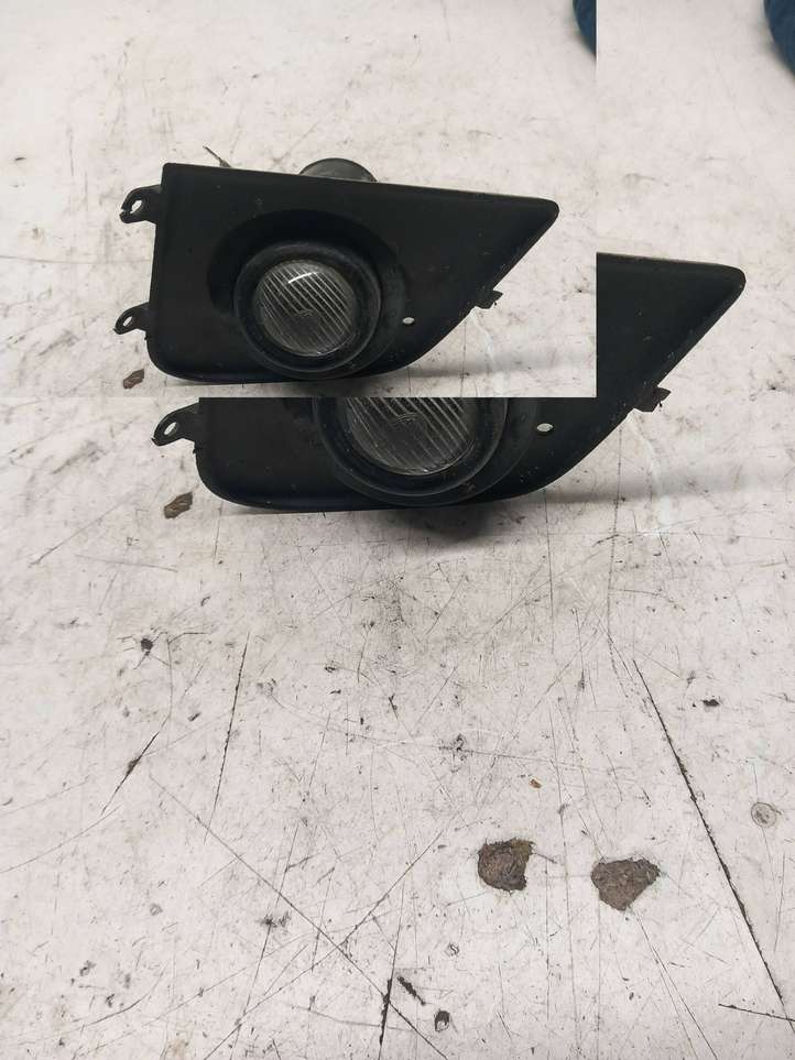 Opel Zafira (2003 - 2006)  156972 Передняя противотуманная фара