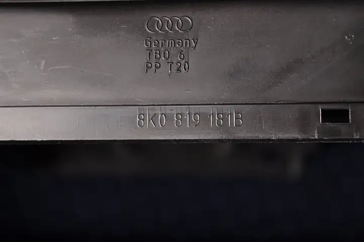 Audi A7 S7 4G (2014 - 2018) 8K0819181B Другая часть кузова — фото 2