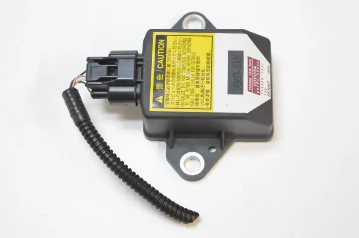 Lexus IS 220D-250-350 (2005 - 2010) 8918360020 Датчик ускорения — фото 1