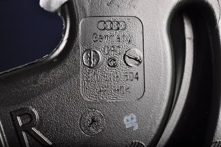 Audi A5 8T 8F (2011 - 2016) 8K0819801 Прочие детали салона — фото 4