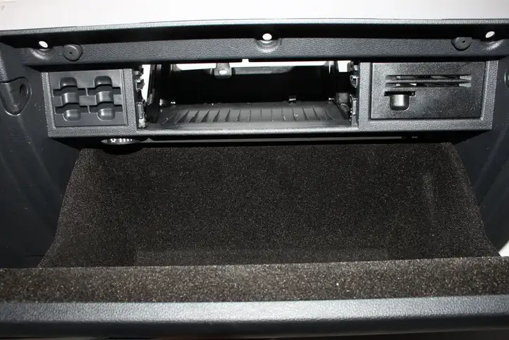 Volkswagen Golf VII (2013 - 2019) 5G1857290 Вещевой ящик — фото 7