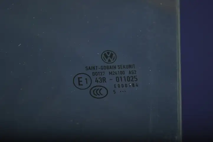 Volkswagen PASSAT B8 (2015 - ) 3G5845025 Стекло задней двери — фото 2