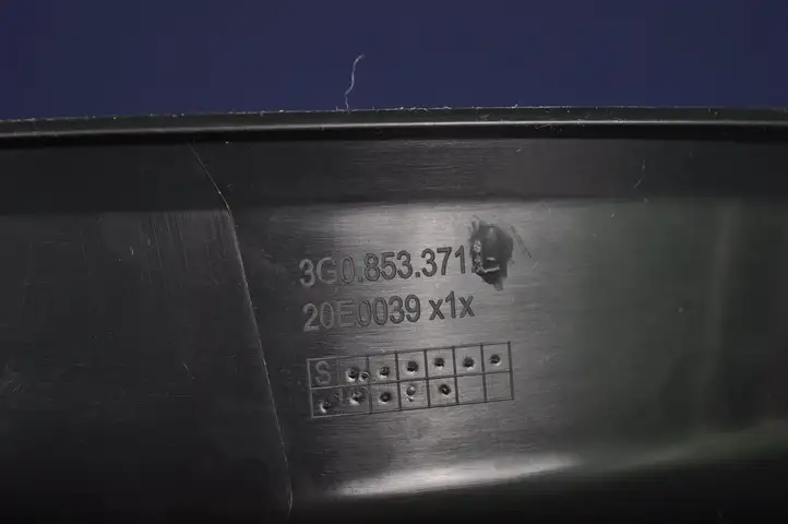 Volkswagen PASSAT B8 (2015 - ) 3G0853371L Внутренняя обшивка порога (комплект) — фото 5