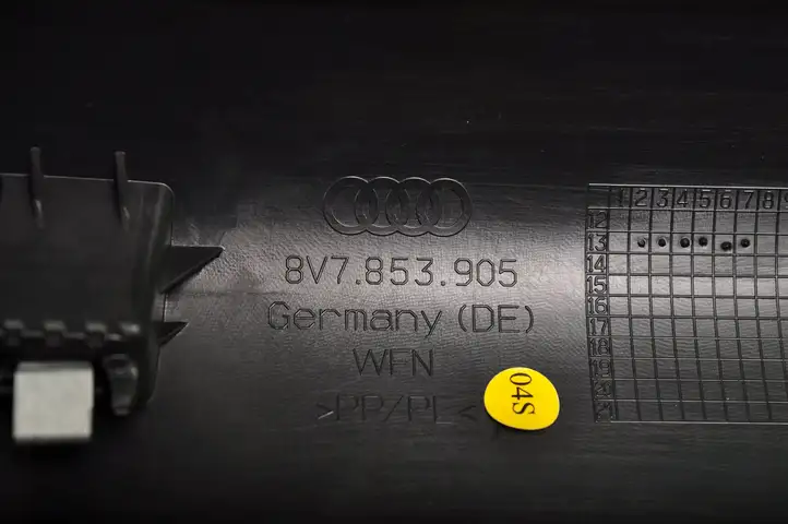 Audi A3/S3 8V (2012 - 2016) 8V7853906 Внутренняя обшивка порога (комплект) — фото 7
