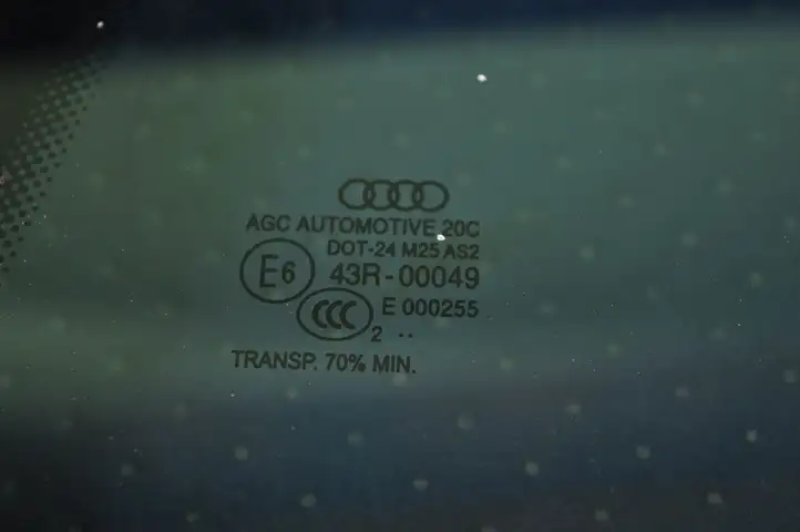 Audi A3/S3 8V (2012 - 2016) 8V7845297D Заднее боковое стекло — фото 3