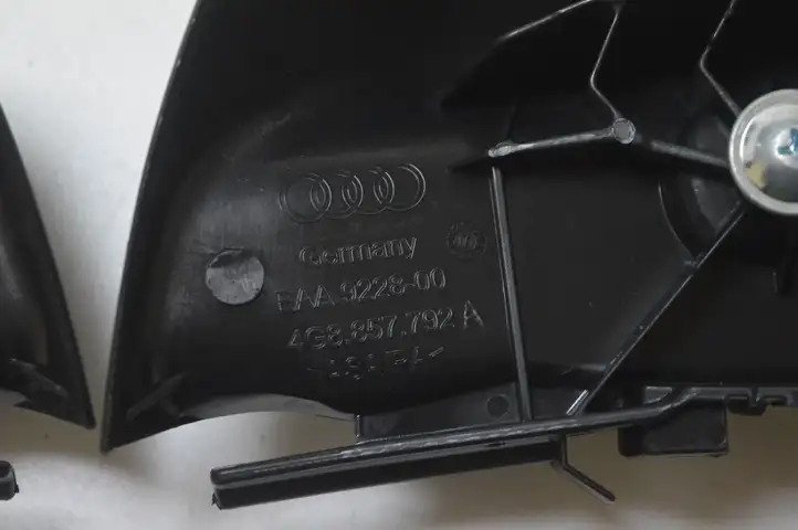 Audi A7 S7 4G (2010 - 2014) 4G8857792A Прочие детали салона — фото 6
