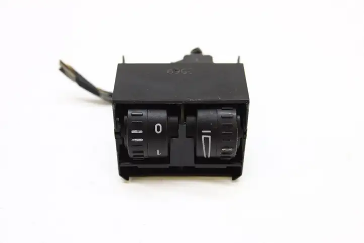 Volkswagen Touran I (2003 - 2010) 1T0941333B Блок кнопок на панели — фото 1