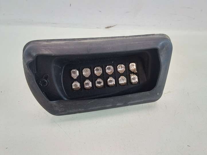 Peugeot 1007 (2005 - 2009)  9661550680 Контактное соединение дверей