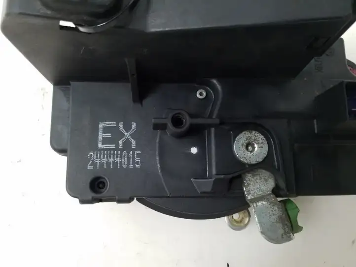 Opel Zafira A (1999 - 2003) 24444015 Замок ручки двери — фото 3