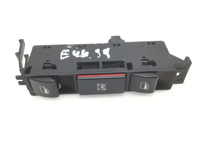 BMW 3 E46 (1998 - 2005) 8381518 Кнопка стеклоподъемников — фото 1