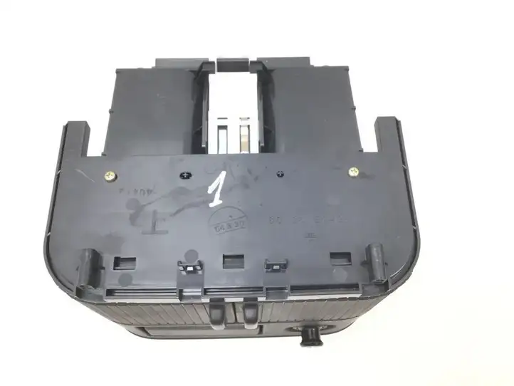 Nissan X-Trail T30 (2001 - 2007) 68108EQ400 Вещевой ящик — фото 4