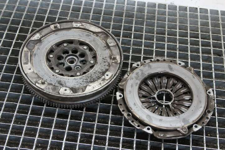 BMW 1 F20 F21 (2011 - 2019)  7638349 Комплект сцепления