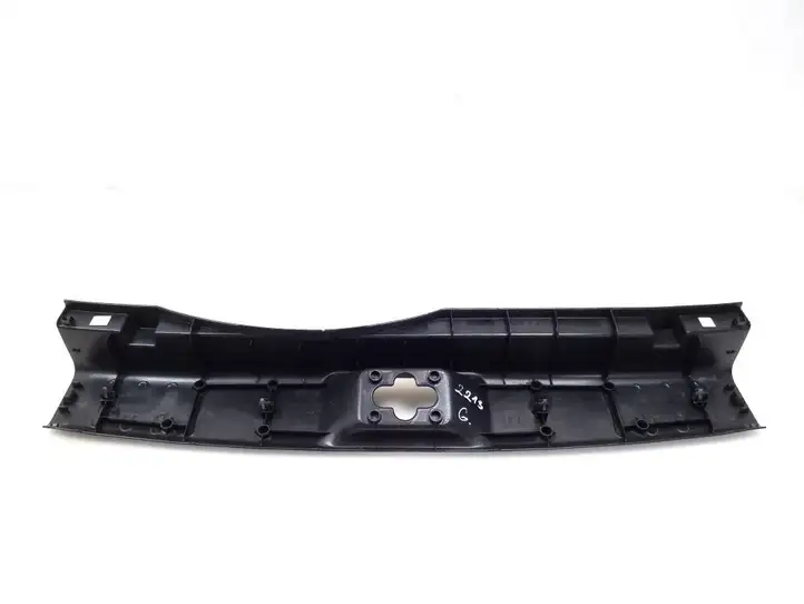 Nissan Juke I F15 (2010 - 2018) 849921KA2A Прочая отделка багажника — фото 4