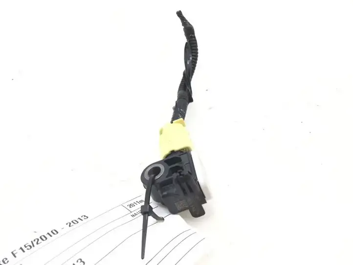 Nissan Juke I F15 (2010 - 2018) 988301EA0A Датчик удара SRS — фото 2