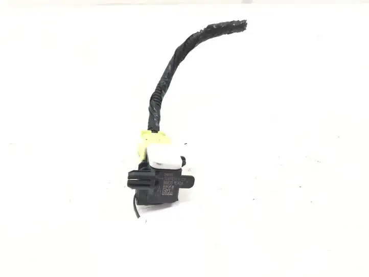 Nissan Juke I F15 (2010 - 2018) 988301EA0A Датчик удара SRS — фото 1