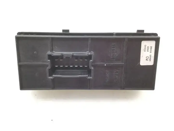 Nissan Juke I F15 (2010 - 2018) 254111KA5A Блок кнопок стеклоподъемников — фото 2