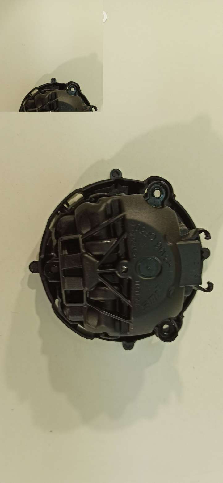 Nissan X-Trail T32 (2014 - 2021)  6151201 Части зеркала