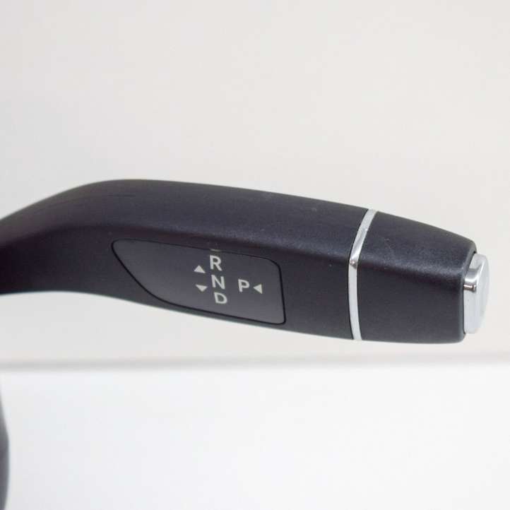 Mercedes-Benz C W205 (2014 - 2021)  A2059002123 Комплект ручек