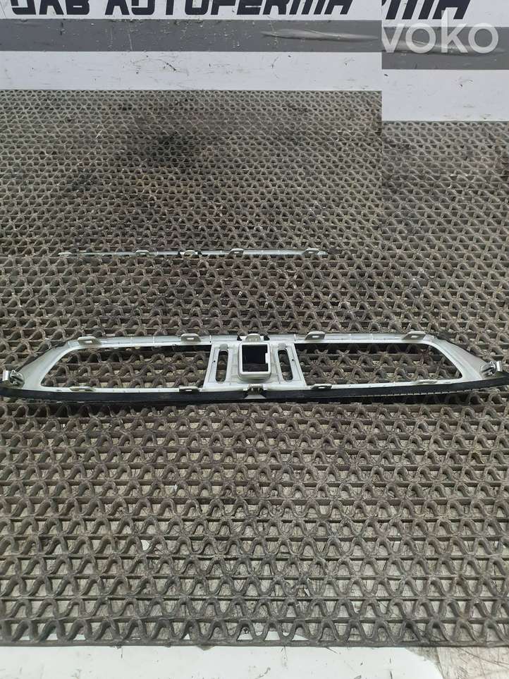 Nissan Qashqai (2013 - 2017)  30490055 Отделка внутренней панели