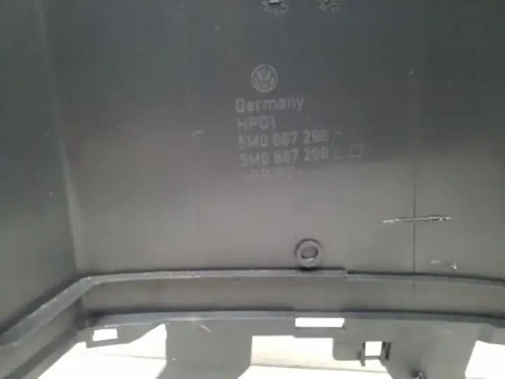Volkswagen Golf V (2003 - 2009) 5M0867298H Нижняя обшивка стойки B — фото 2