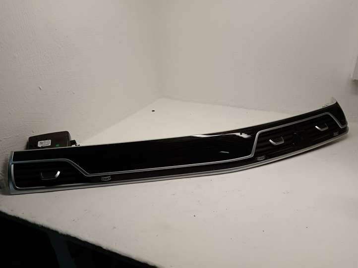 BMW 7 G11 G12 (2015 - 2022)  932995507 Отделка внутренней панели