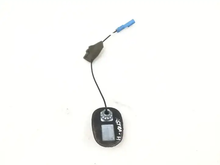Opel Astra H (2004 - 2009) GPS антенна — фото 2
