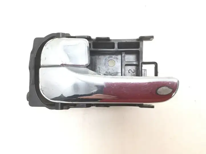 Nissan Almera (2000 - 2006) Внутренняя ручка двери — фото 1
