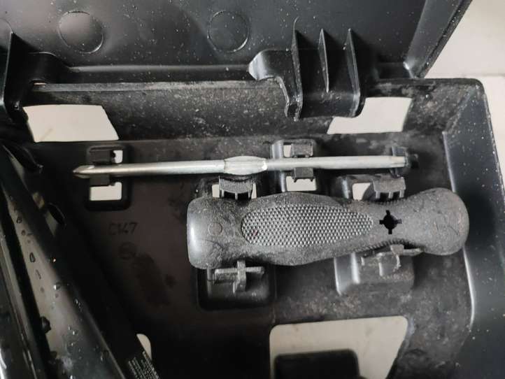 Peugeot Boxer (2007 - 2014)  1361315080 Домкрат (данкрат)