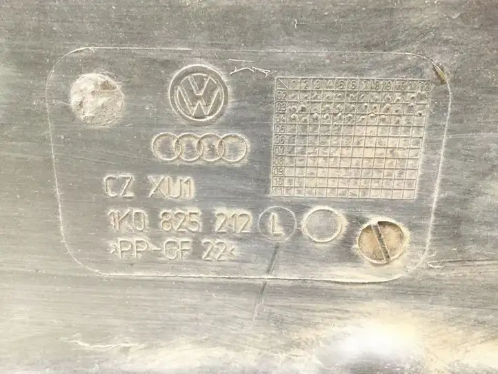 Volkswagen Touran I (2003 - 2010) 1K0825212 Защита днища — фото 2
