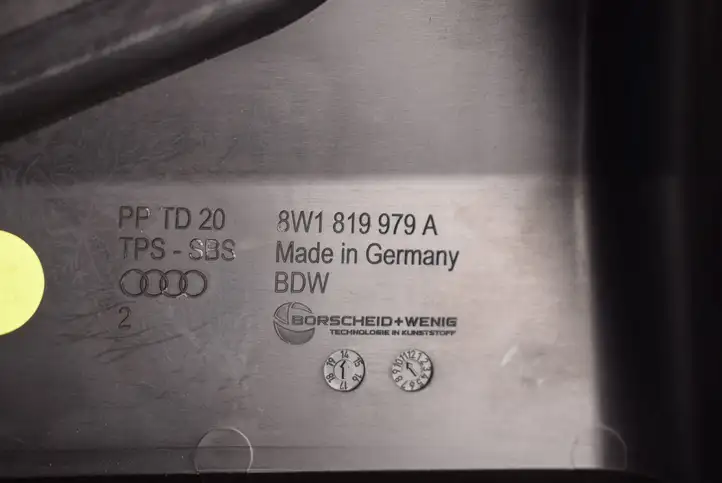 Audi A4 S4 B9 (2015 - 2019) 8W1819979A Другая часть кузова — фото 3