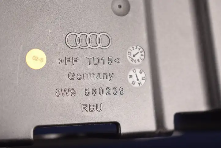 Audi A4 S4 B9 (2015 - 2019) 8W9860269 Прочие детали салона — фото 2