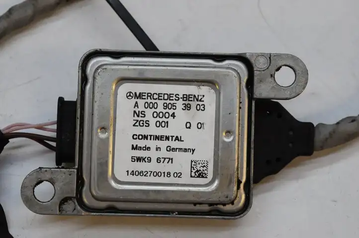 Mercedes-Benz CLA C117,X117,W117 (2013 - 2019) A2074409810 Лямбда-зонд — фото 3