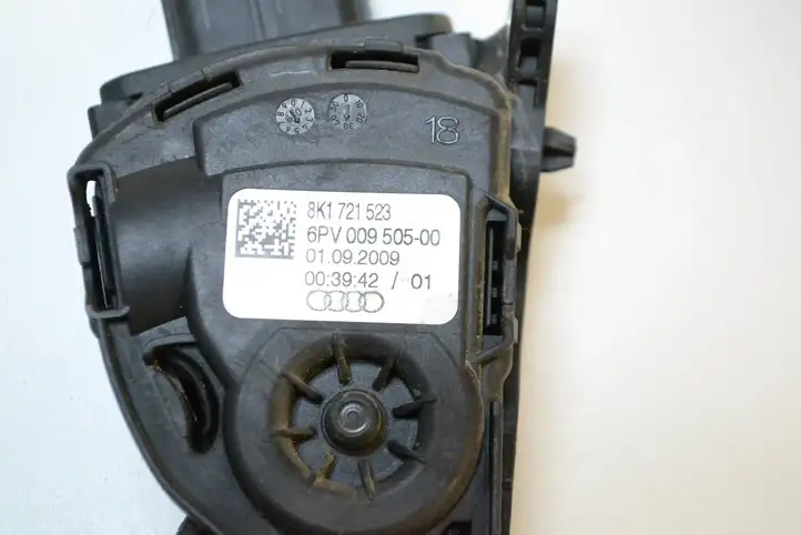 Audi A4 S4 B8 8K (2007 - 2011) 8K1721523 Педаль акселератора — фото 6