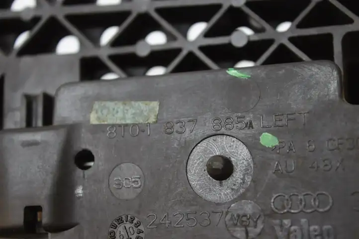 Audi A4 S4 B8 8K (2007 - 2011) 8T1837885A Наружная ручка двери — фото 5