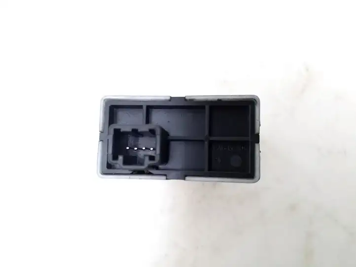 Nissan Qashqai (2006 - 2010) 25190JD00B Включатель фонарей — фото 2
