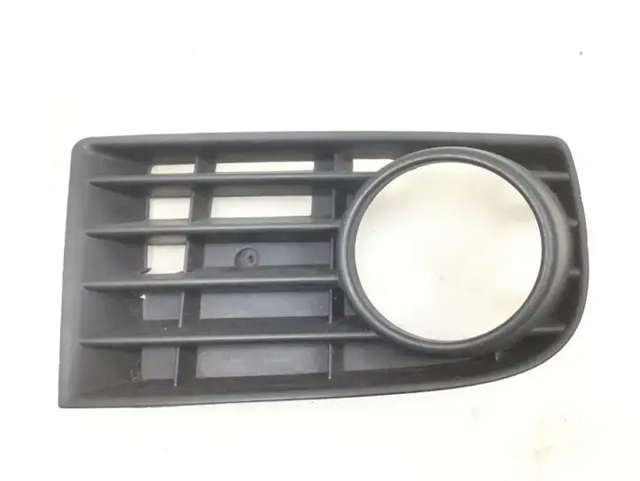 Volkswagen Golf V (2003 - 2009) 1K0853666 Нижняя решетка переднего бампера — фото 1