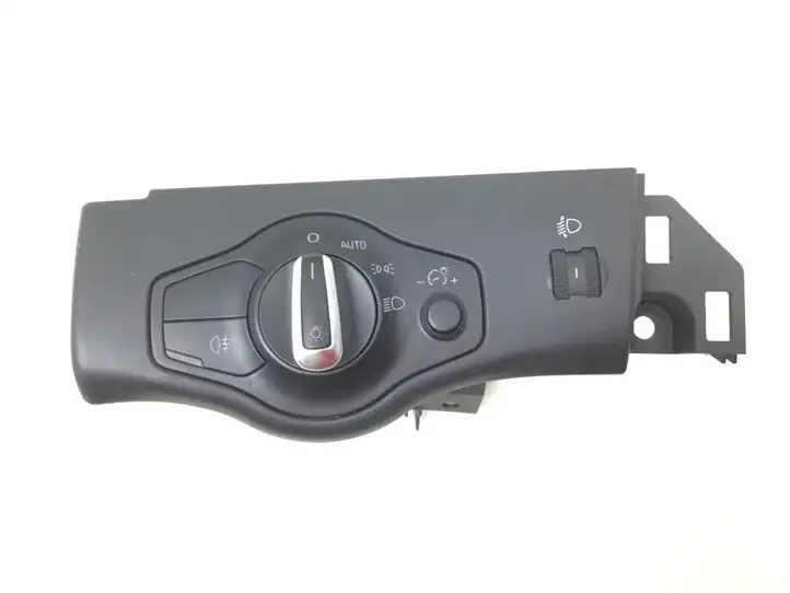 Audi A4 S4 B8 8K (2007 - 2011) 8K0941531S Включатель фонарей — фото 1