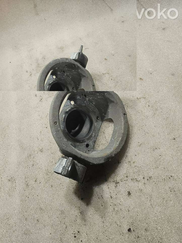 Audi Q7 (2005 - 2009)  7L0512345C Металлическая опора пружины 
