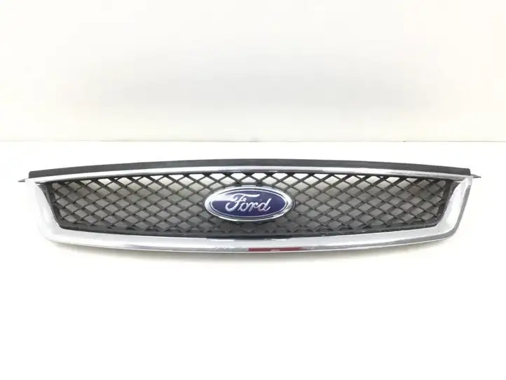Ford Focus (2005 - 2008) 4M518138AE Передняя решетка — фото 1