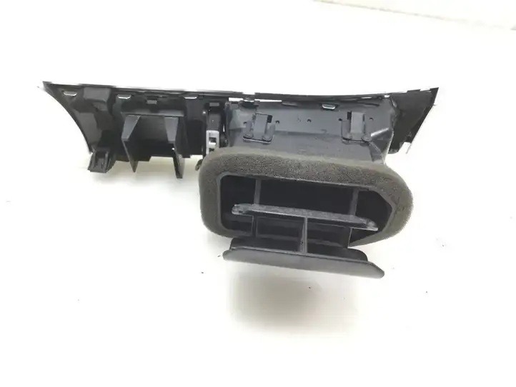 Audi A6 S6 C6 4F (2008 - 2011) 4F1820901D Боковой воздушный дефлектор — фото 3