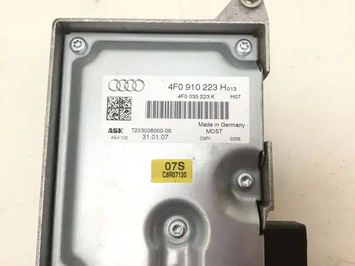 Audi A6 S6 C6 4F (2004 - 2008) 4F0910223H Усилитель звука — фото 2