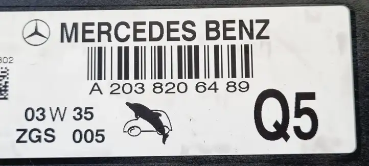 Mercedes-Benz C W203 (2000 - 2007) A2038206489 Усилитель антенны — фото 6