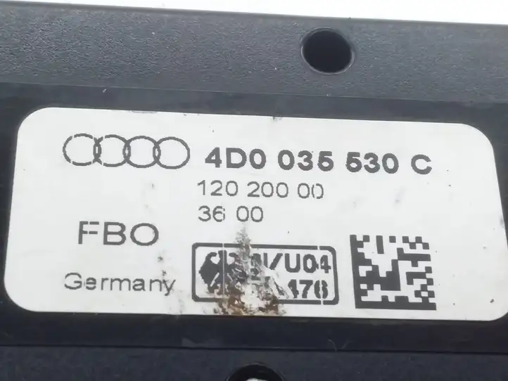 Audi A6 S6 C5 4B (2001 - 2004) 4D0035530C Усилитель антенны — фото 4