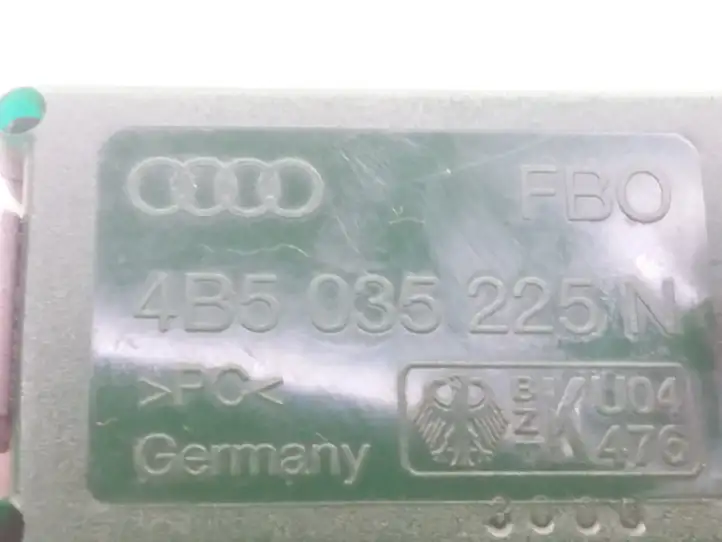 Audi A6 S6 C5 4B (2001 - 2004) 4B5035225N Усилитель антенны — фото 5