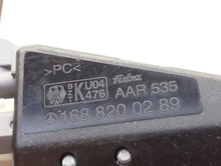 Mercedes-Benz A W168 (1997 - 2004) 1688200289 Усилитель антенны — фото 4