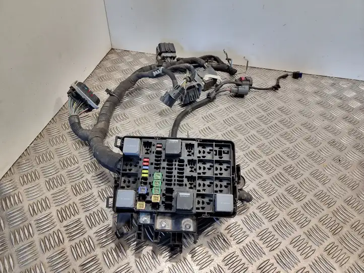 Ford Transit Custom (2014 - )  GK2T9K499ABC Блок предохранителей